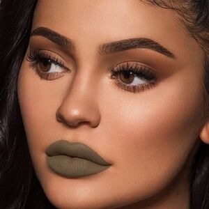 Black Moon Cosmetics "Hazel" liquid lipstick
